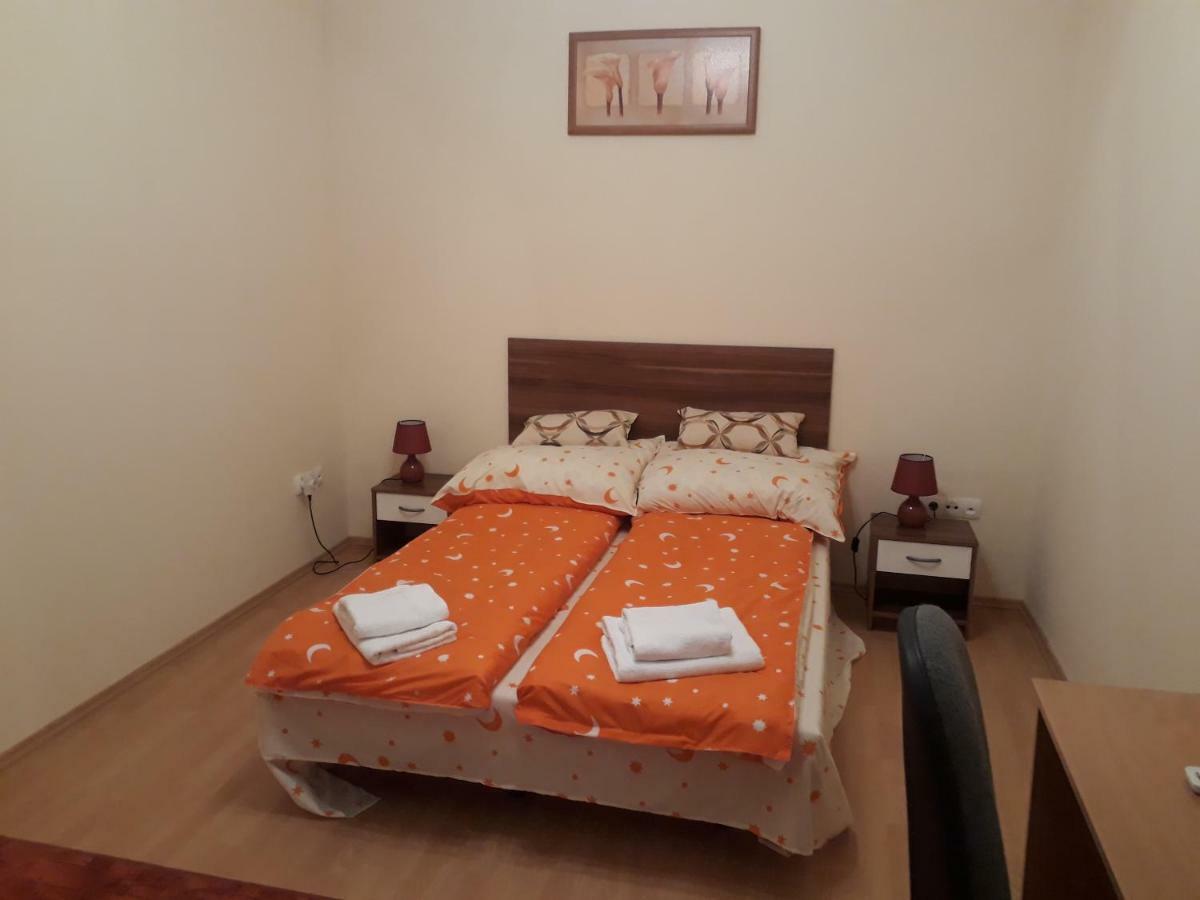 Piac utcai Apartman Debreţin Exterior foto